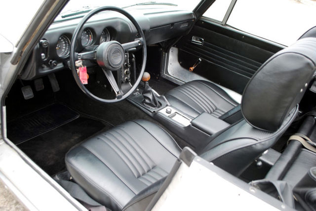1969 Datsun 1600 Convertible - photo 7