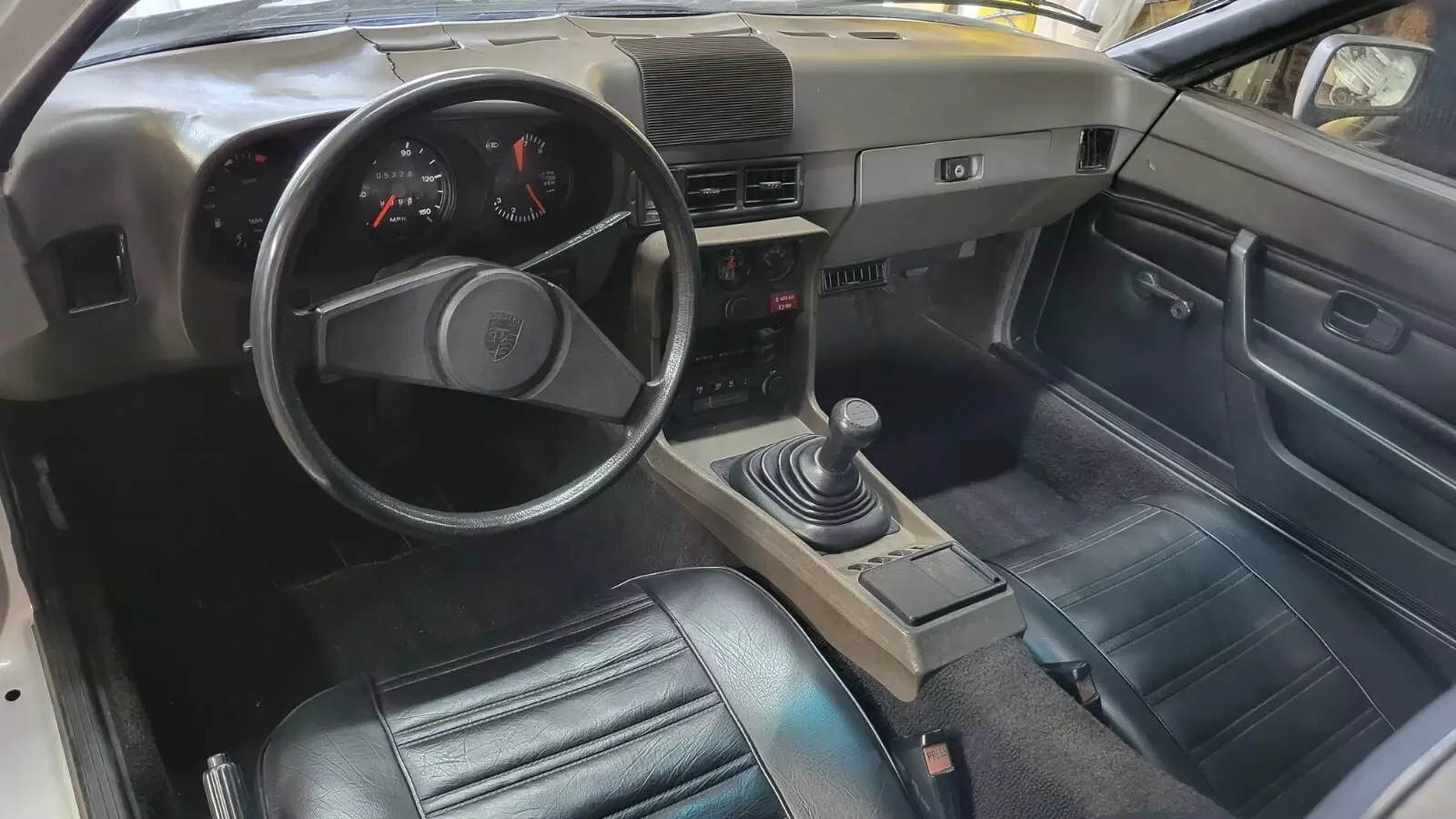 1977 Porsche 924 - photo 11