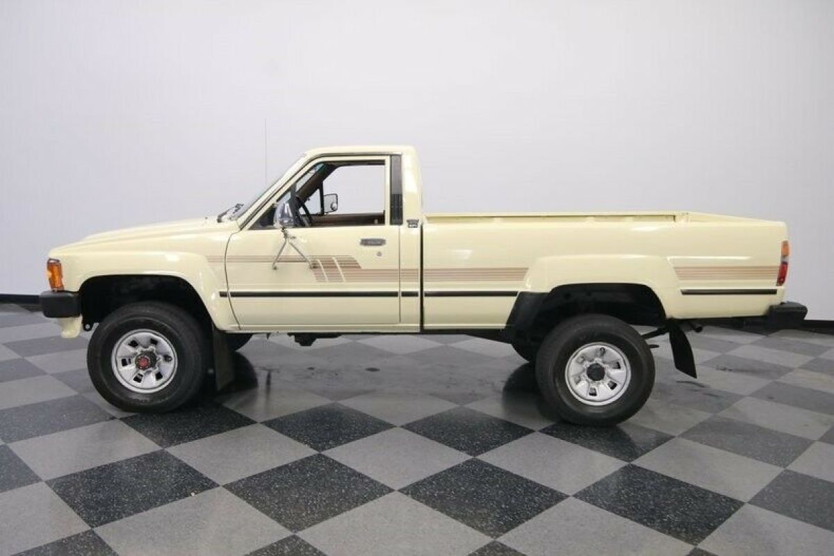 1986 Toyota Pickup 4X4 - photo 3