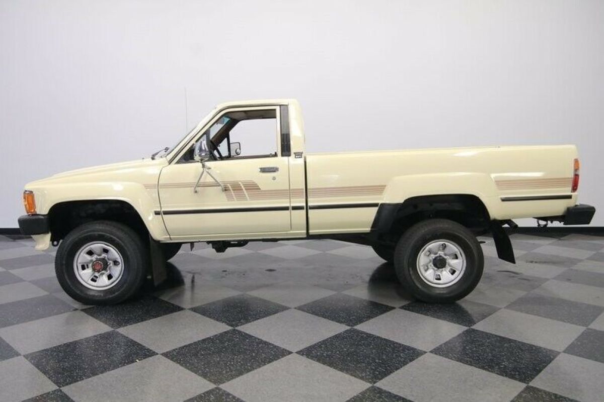 1986 Toyota Pickup 4X4 - photo 8
