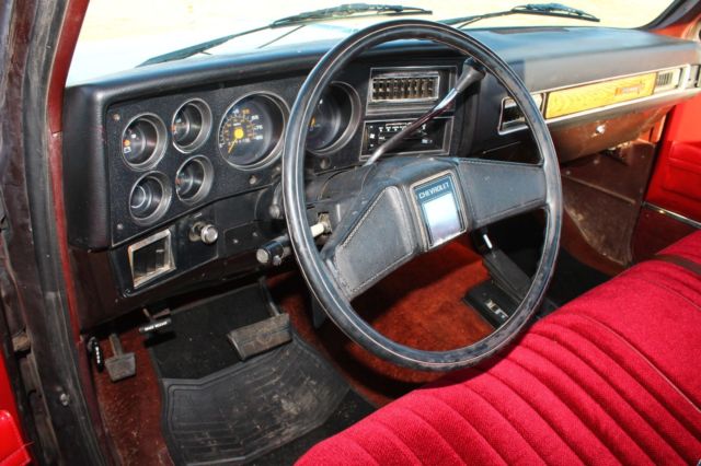 1987 Chevrolet Silverado 1500 K-10 4x4 - photo 13