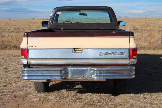 1987 Chevrolet Silverado 1500 K-10 4x4 - photo 5