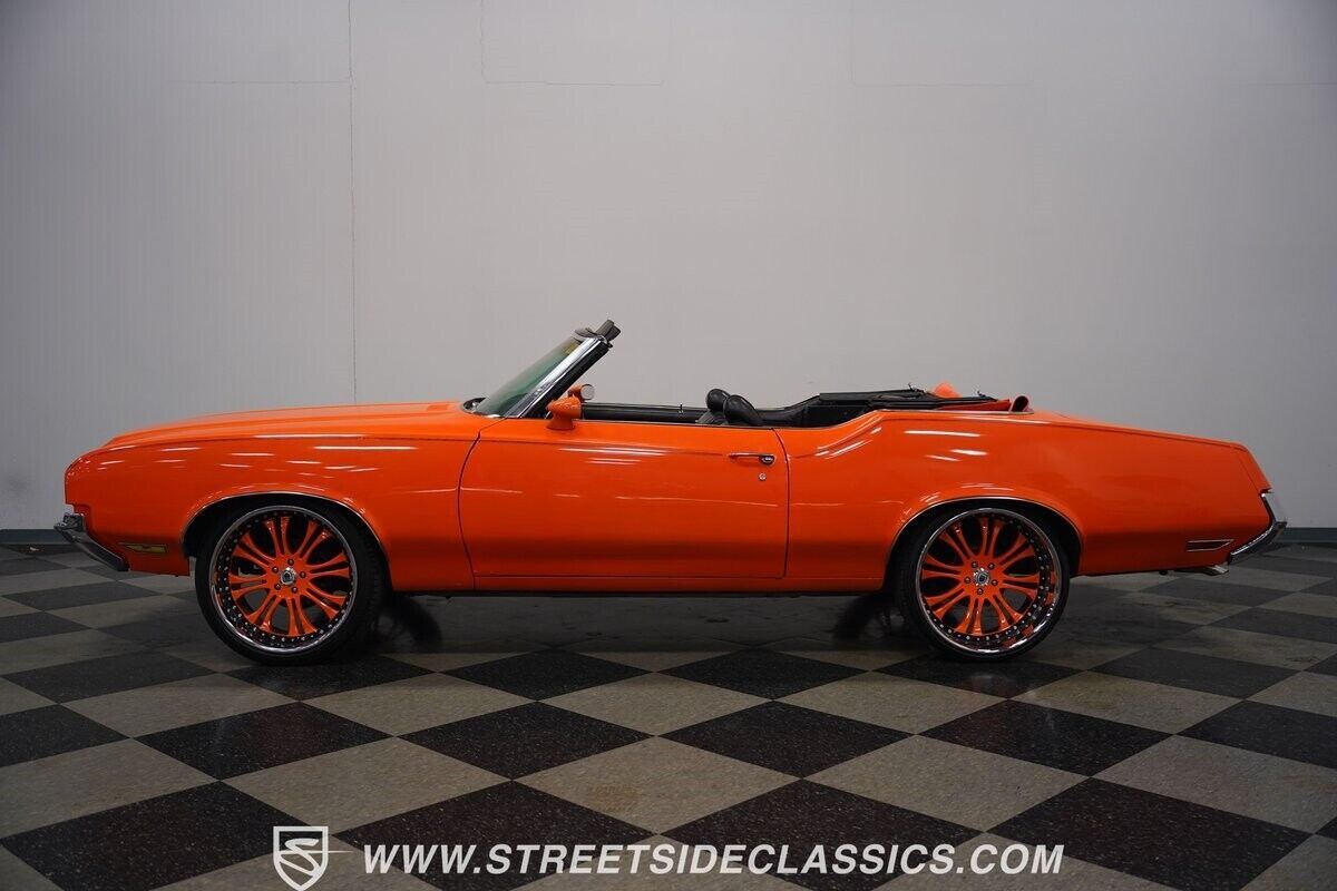 1972 Oldsmobile Cutlass Convertible - photo 3
