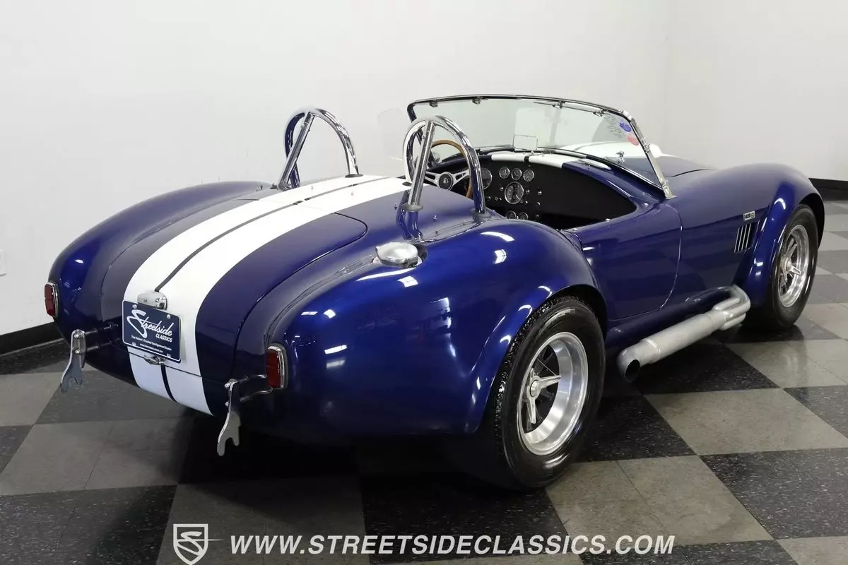 1965 Shelby Cobra Superformance - photo 11
