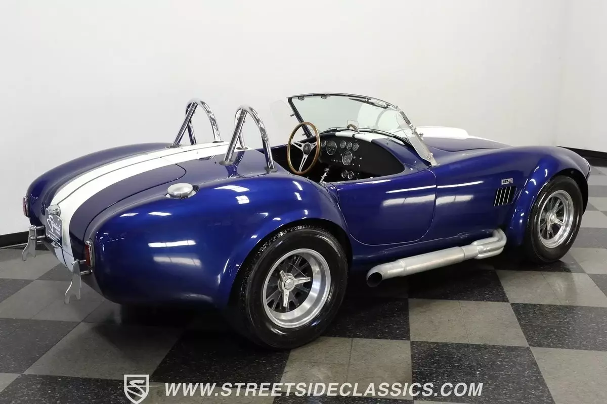 1965 Shelby Cobra Superformance - photo 12
