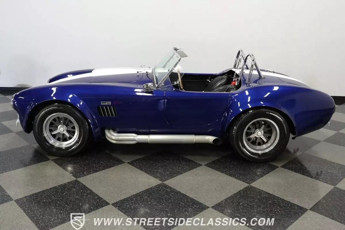 1965 Shelby Cobra Superformance - photo 3