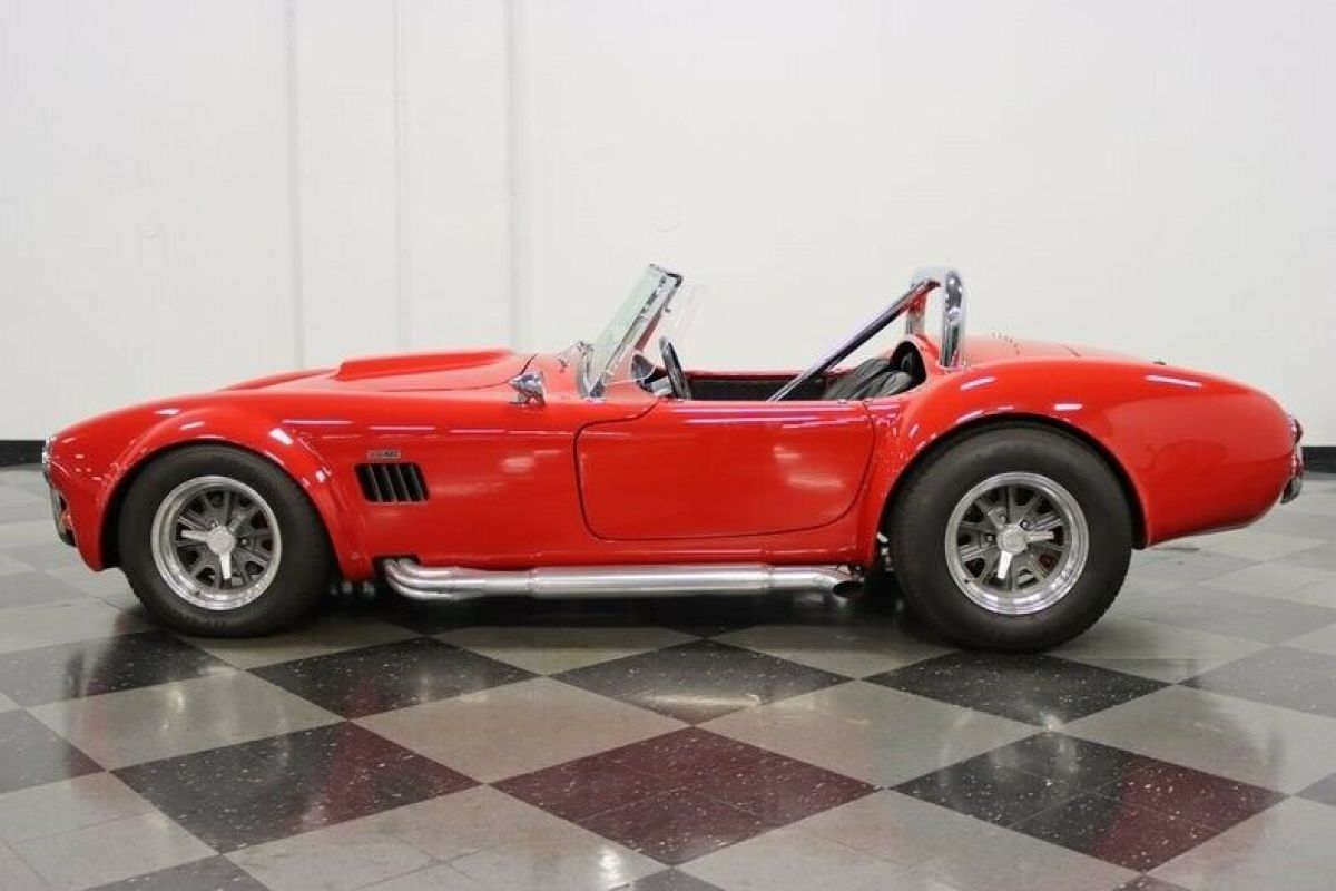 1966 Shelby Cobra Classic Roadster LTD. - photo 3
