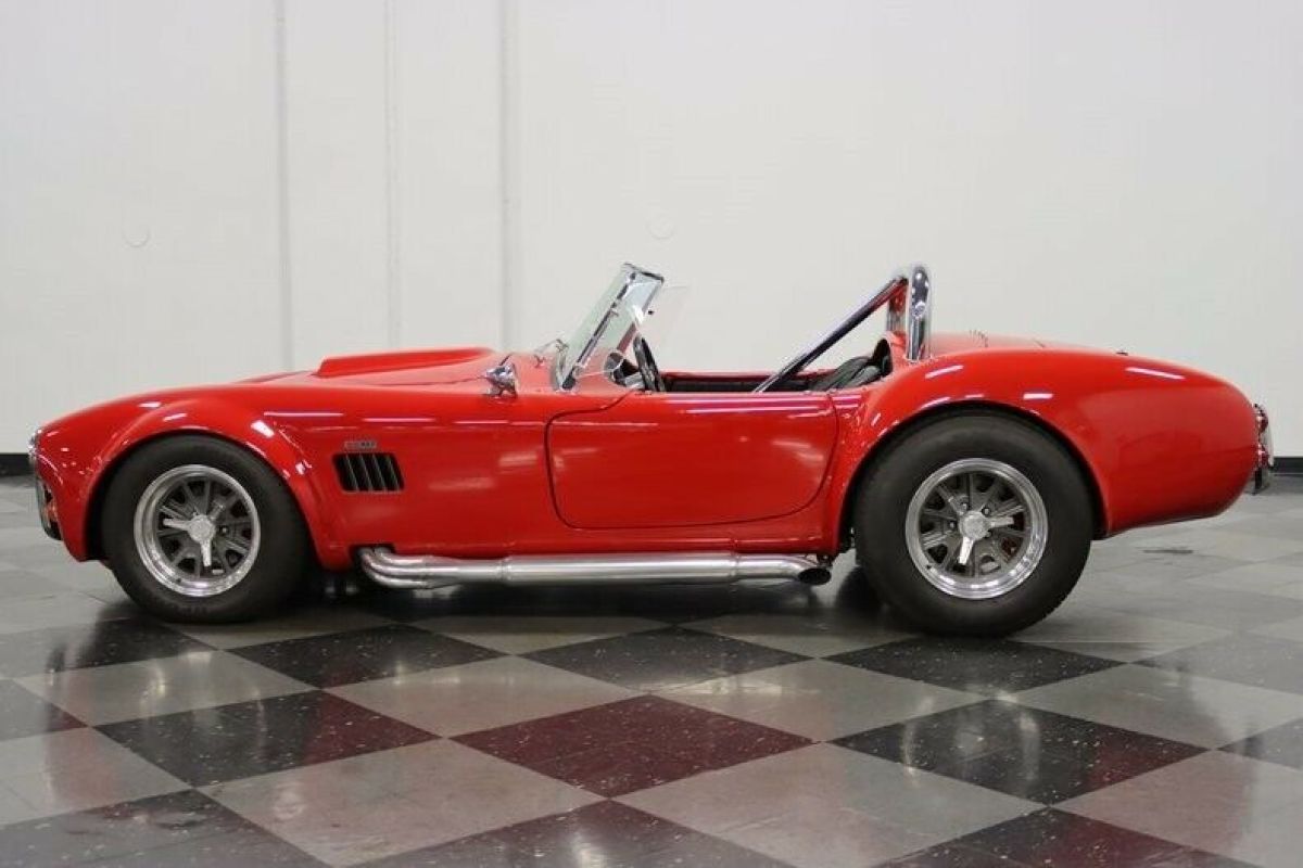 1966 Shelby Cobra Classic Roadster LTD. - photo 8