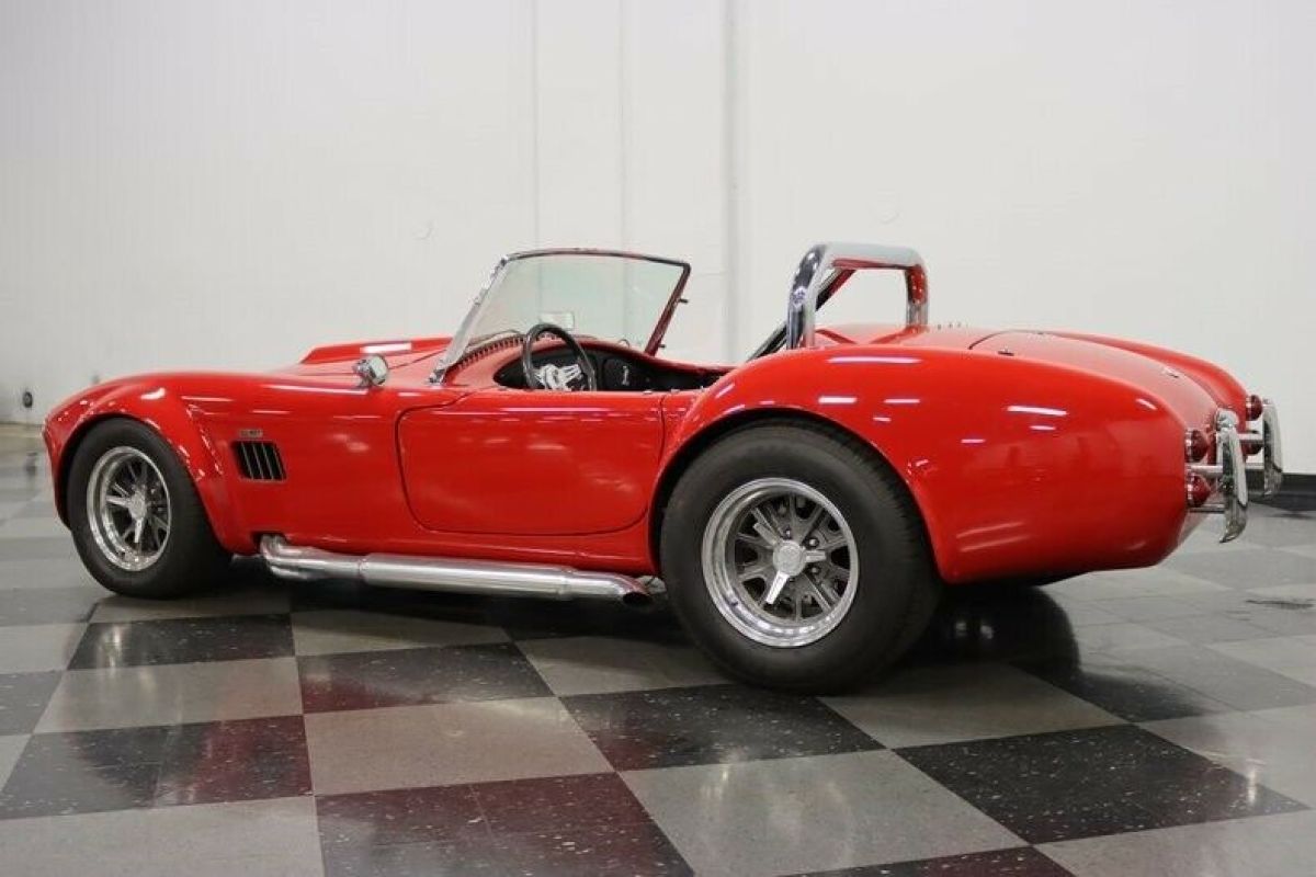 1966 Shelby Cobra Classic Roadster LTD. - photo 9