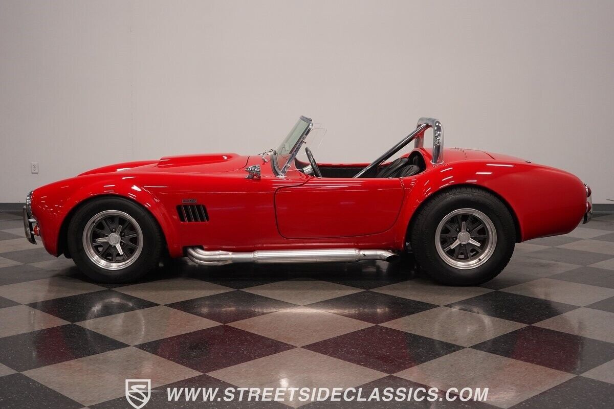 1966 Shelby Cobra Classic Roadster LTD. - photo 3