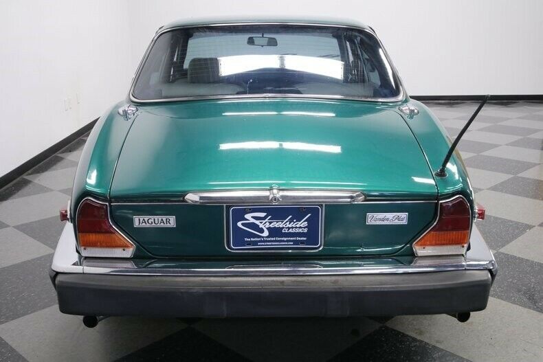 1985 Jaguar XJ6 Vanden Plas - photo 12