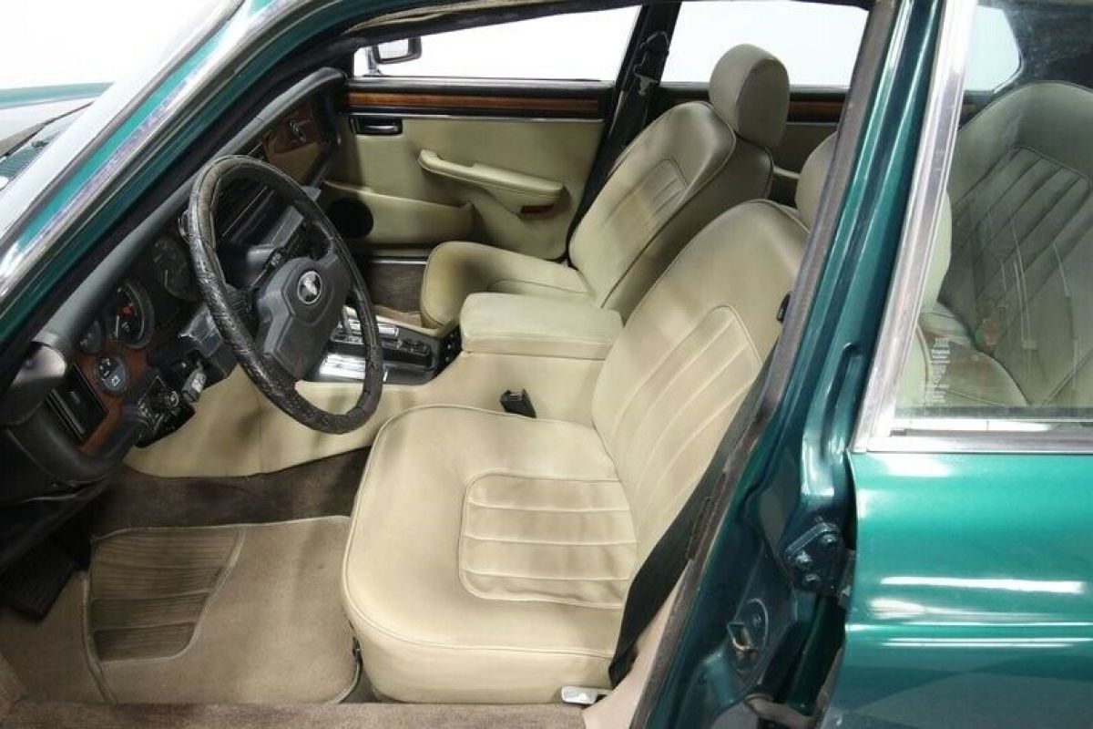 1985 Jaguar XJ6 Vanden Plas - photo 5