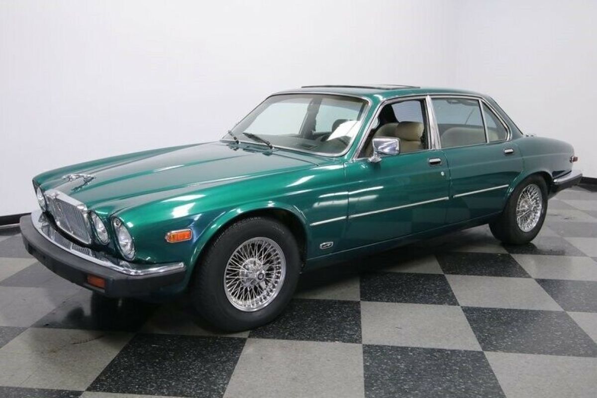 1985 Jaguar XJ6 Vanden Plas - photo 7