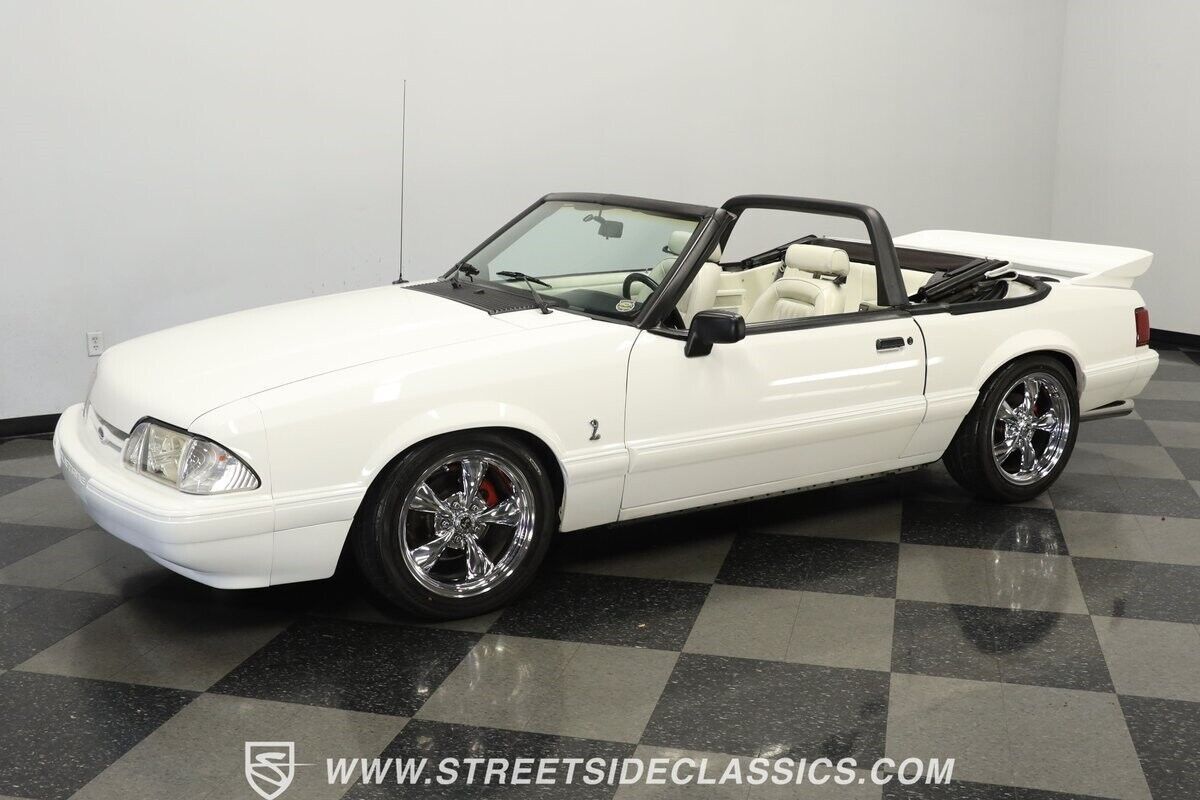 1993 Ford Mustang Convertible - photo 6