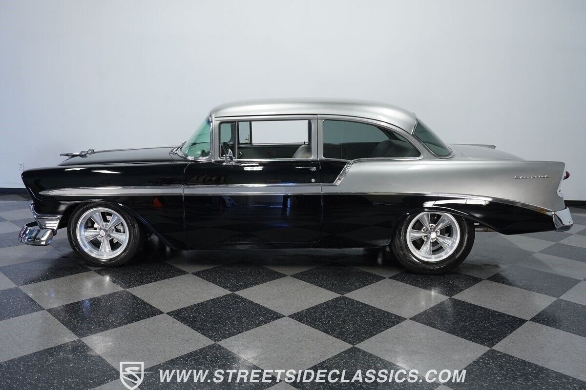 1956 Chevrolet Bel Air/150/210 Restomod - photo 3