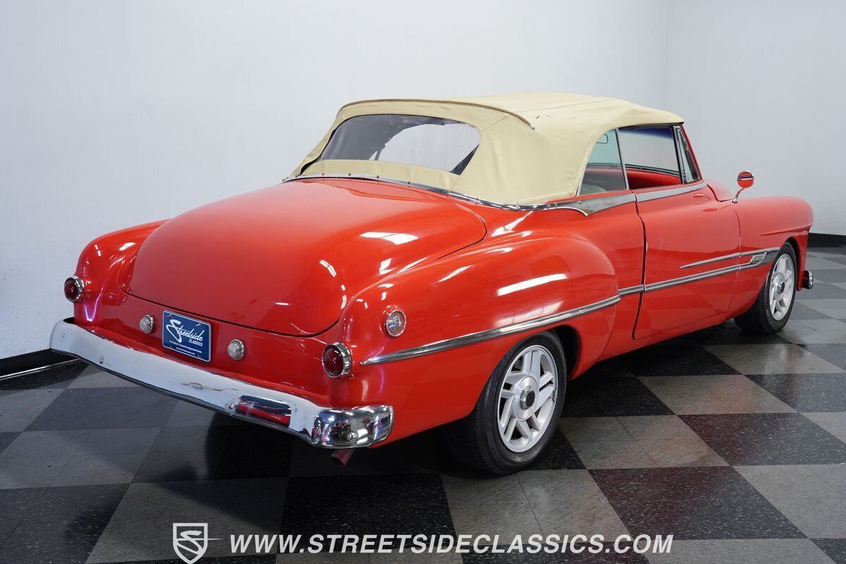 1952 Pontiac Chieftain Convertible Restomod - photo 11