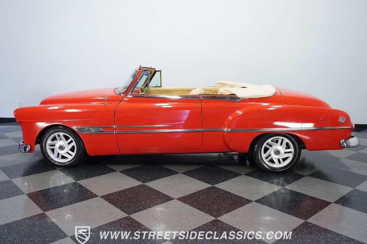 1952 Pontiac Chieftain Convertible Restomod - photo 3