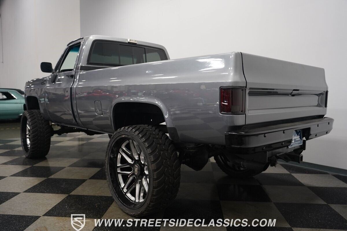 1980 GMC 2500 4X4 Restomod - photo 11