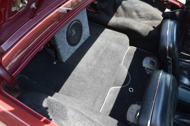1965 Chevrolet Corvette Base Convertible 2-Door - photo 11