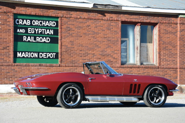 1965 Chevrolet Corvette Base Convertible 2-Door - photo 5