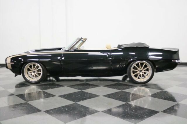 1969 Chevrolet Camaro RS LS6 Pro Touring Convertible - photo 8