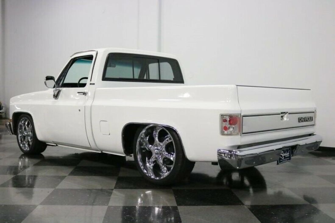 1983 Chevrolet C-10 Restomod - photo 10