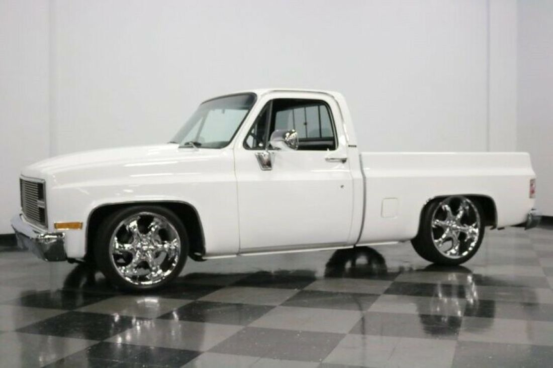 1983 Chevrolet C-10 Restomod - photo 7
