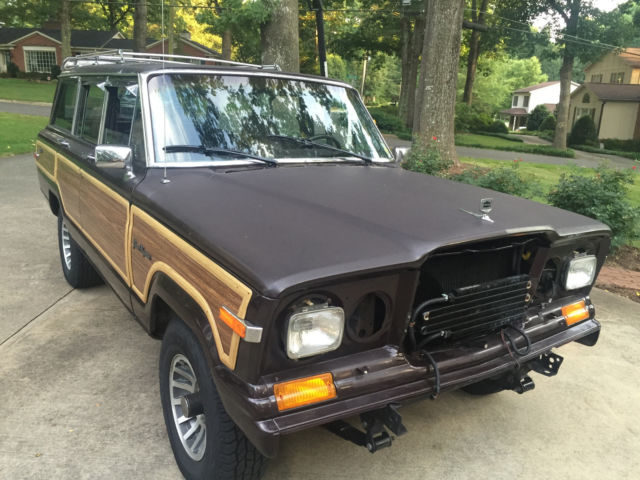 1989 Jeep Wagoneer - photo 2