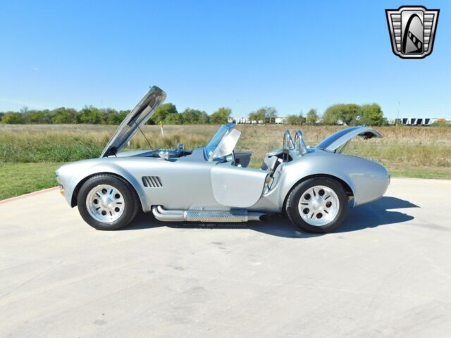 Fuel injected, Turbo charged beast by Innovative Street Machines 1965 Shelby Cobra