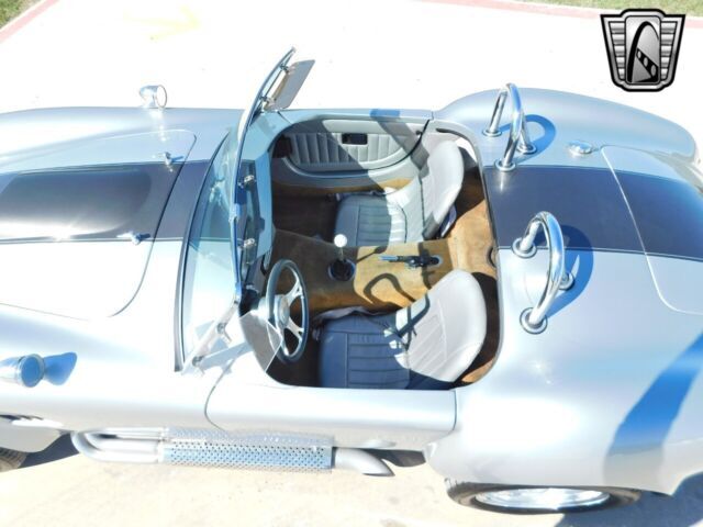 1965 Shelby Cobra - photo 8