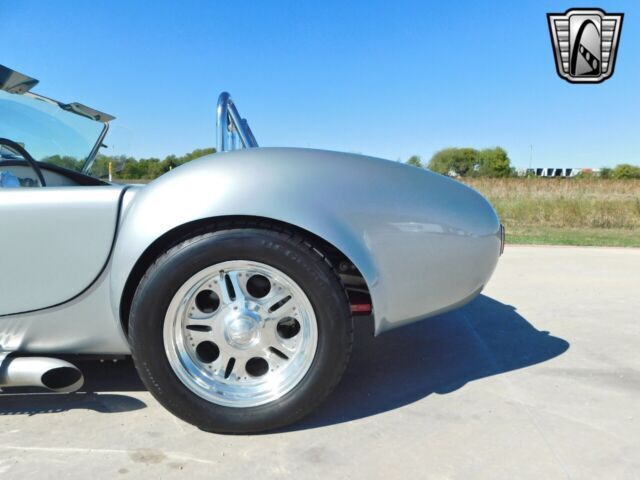 1965 Shelby Cobra - photo 9
