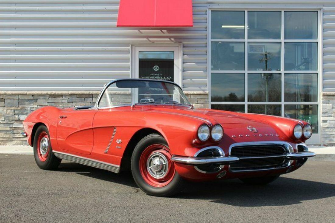 Fuel Injection 327/360HP Honduras Maroon Tremec 5 Speed Disc Brakes 4:11 Rear 1962 Chevrolet Corvette 327