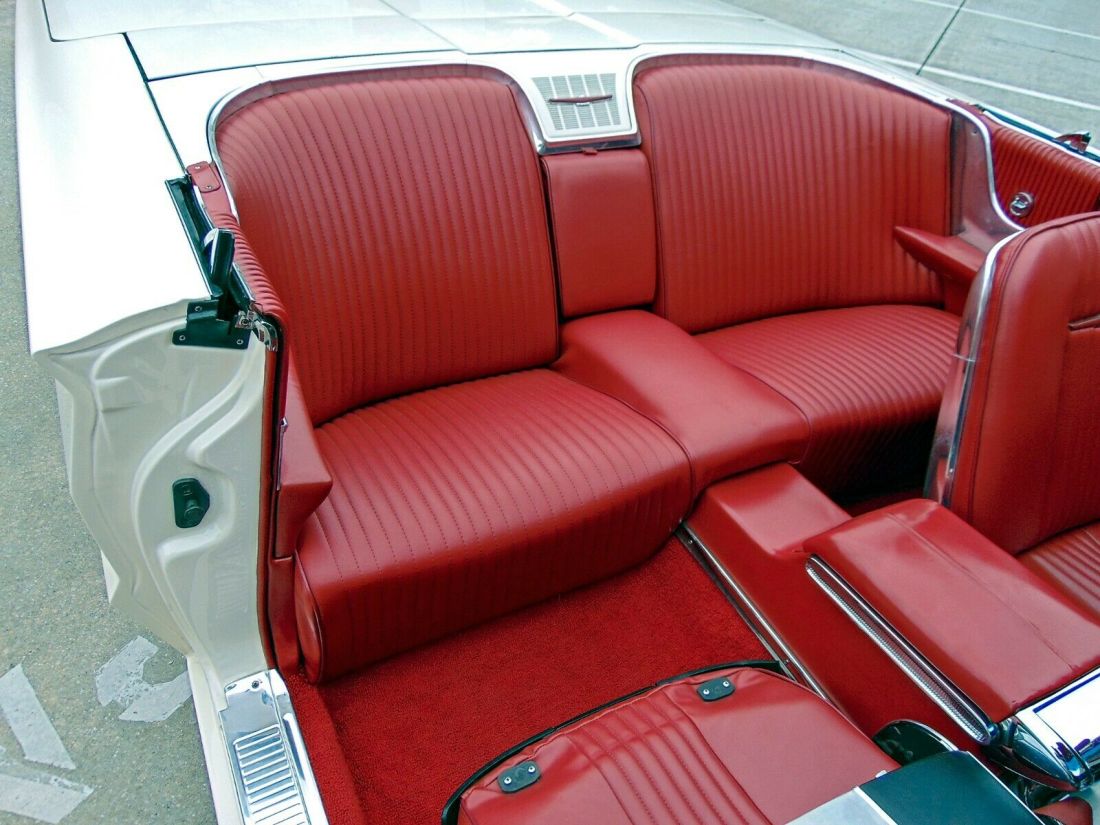 1964 Ford Thunderbird - photo 12