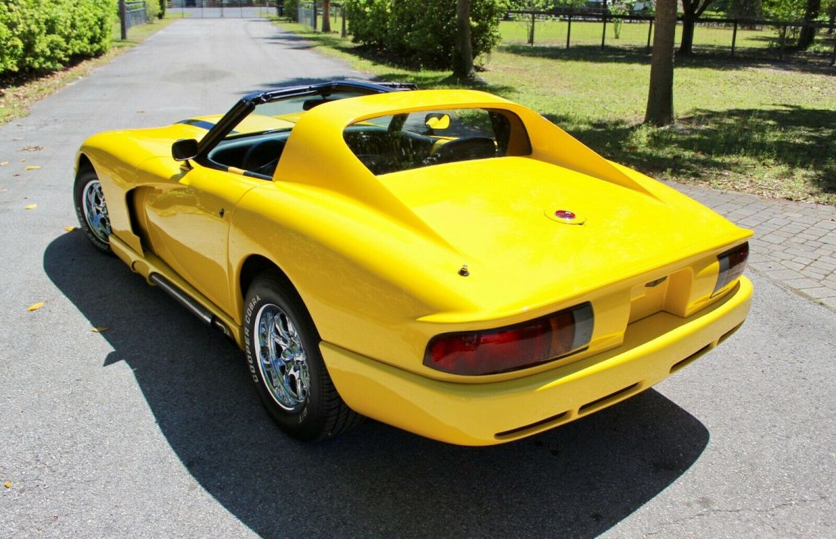 1976 Chevrolet Corvette Factory T-Tops - photo 10