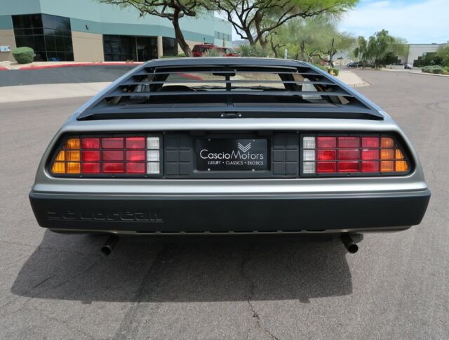 1981 DeLorean DMC-12 DMC-12 - photo 6
