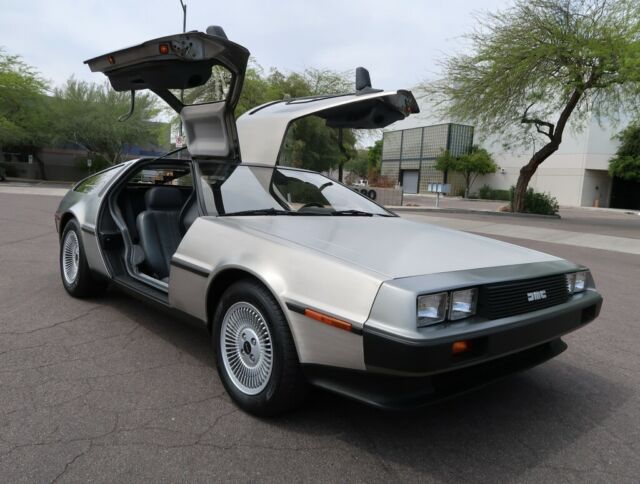 1981 DeLorean DMC-12 DMC-12 - photo 8
