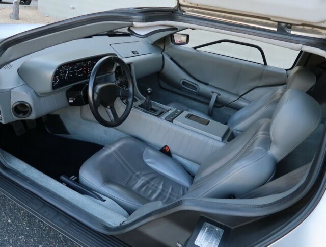 1981 DeLorean DMC-12 DMC-12 - photo 9
