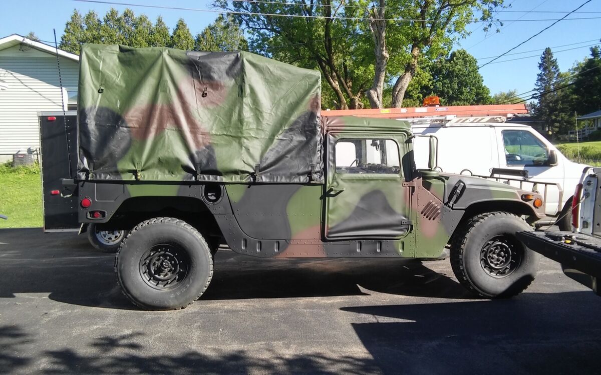 1989 GMC hummer