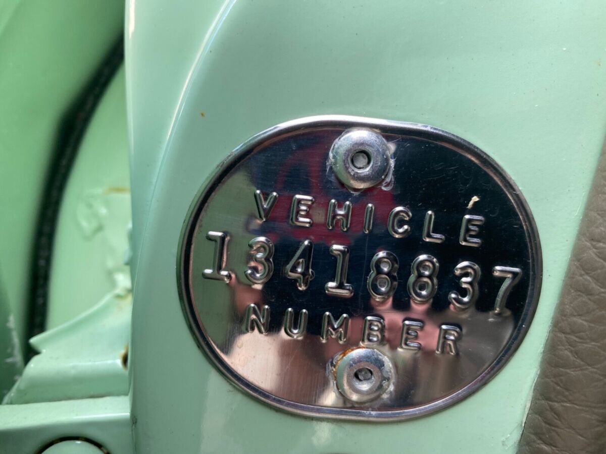 1953 Plymouth Suburban - photo 4