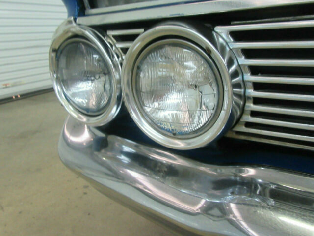 1961 Chevrolet Bel Air/150/210 Sport sedan - photo 12