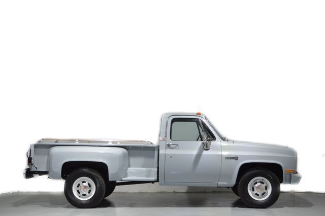 1982 GMC Sierra 2500 - photo 8