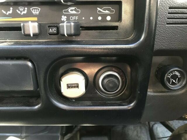 1991 Mitsubishi Delica L300 4x4 Adventure Van - photo 7