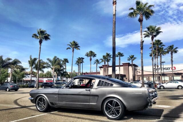Fully Custom Mustang Fastback 427 Beast! Over $150k invested. Nothing spared! 1965 Ford Mustang Fastback