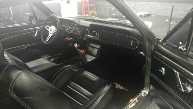 1965 Ford Mustang Fastback - photo 12