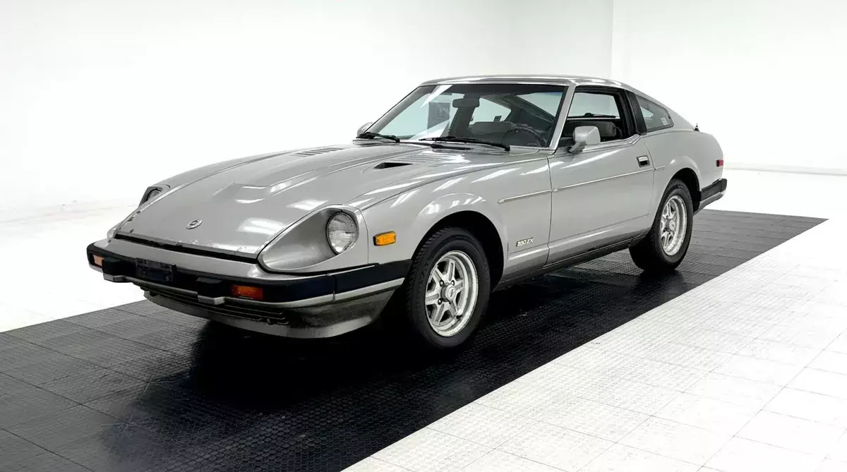 Fully Functional/2.8L SOHC I6/5-Speed Manual/All Stock/Good Driver 1983 Datsun Z-Series Coupe