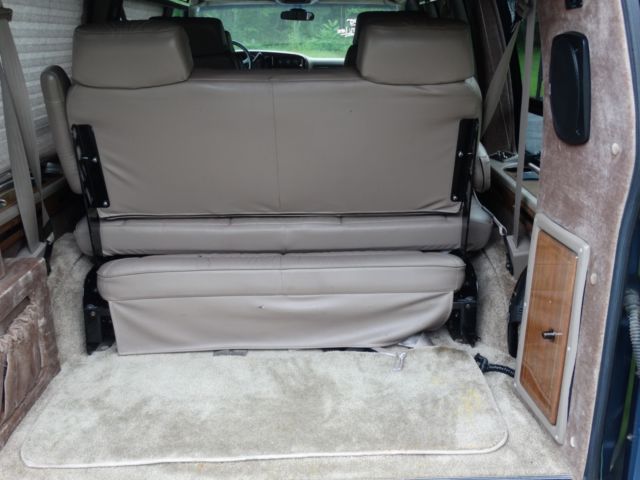 1989 Chevrolet Express leather - photo 6
