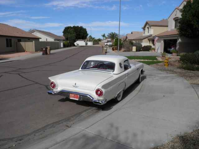 1957 Ford Thunderbird coupe - photo 2