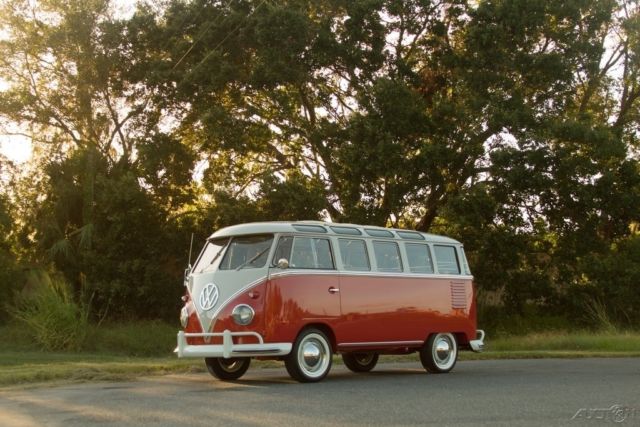 1961 Volkswagen Bus/Vanagon Micro Bus, Completely Rebuilt, Duo Tone Color - photo 9