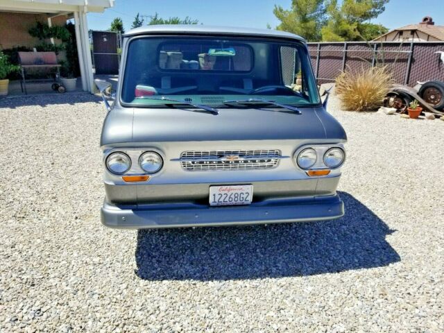 1961 Chevrolet Corvair - photo 2