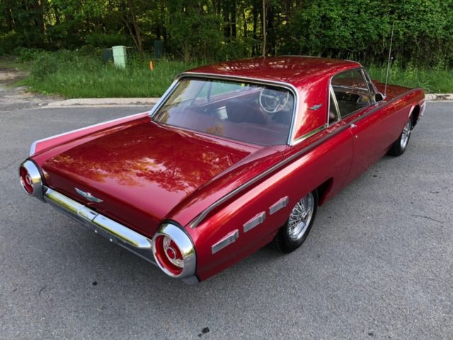 1962 Ford Thunderbird Hardtop Coupe - photo 7